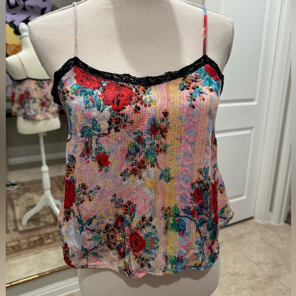 MINKPINK Floral Spaghetti Strap Top Size XS